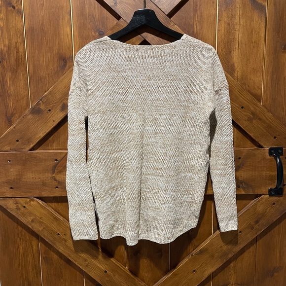 H&M Sweater - Picture 2 of 3